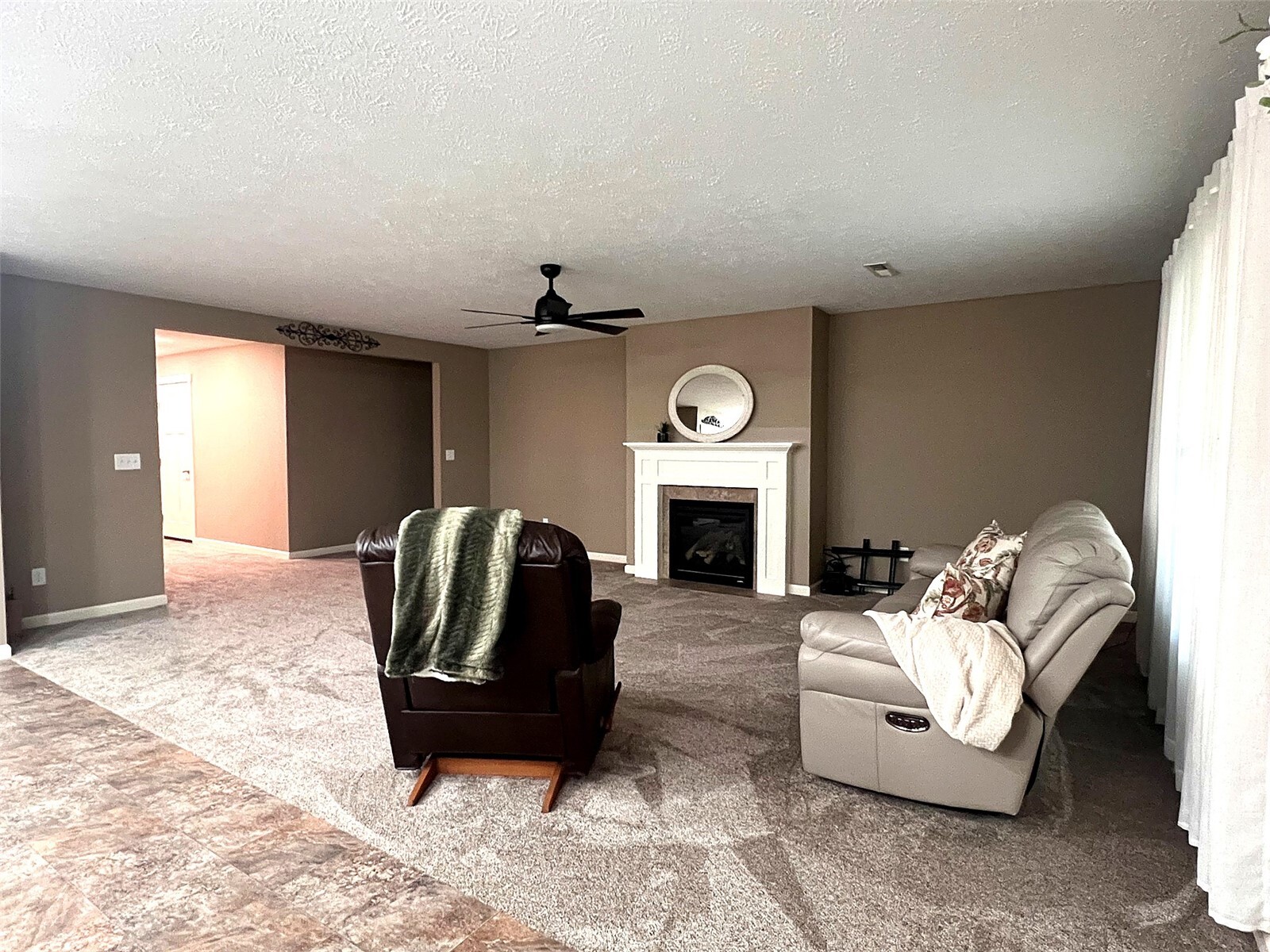 906 3rd Avenue Property Photo 39