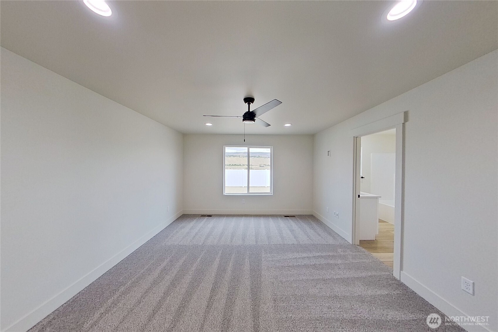 201 Country Cottage Lane Property Photo 14