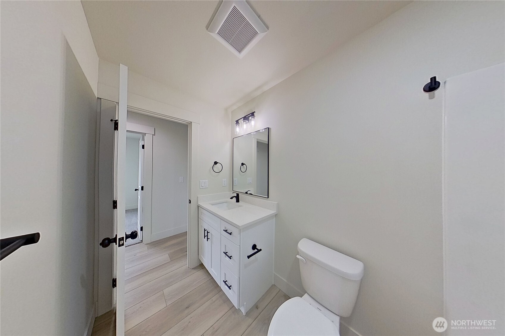 201 Country Cottage Lane Property Photo 30