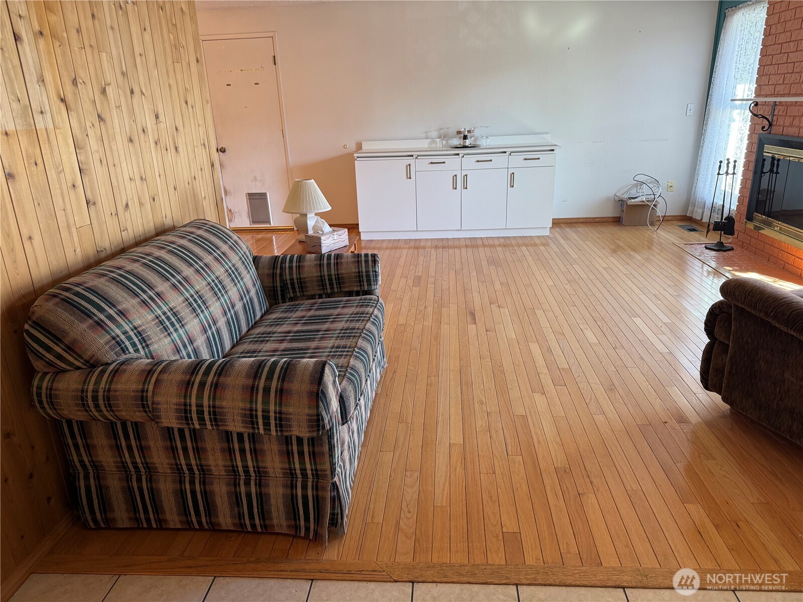 8610 Onyx Drive A Property Photo 4