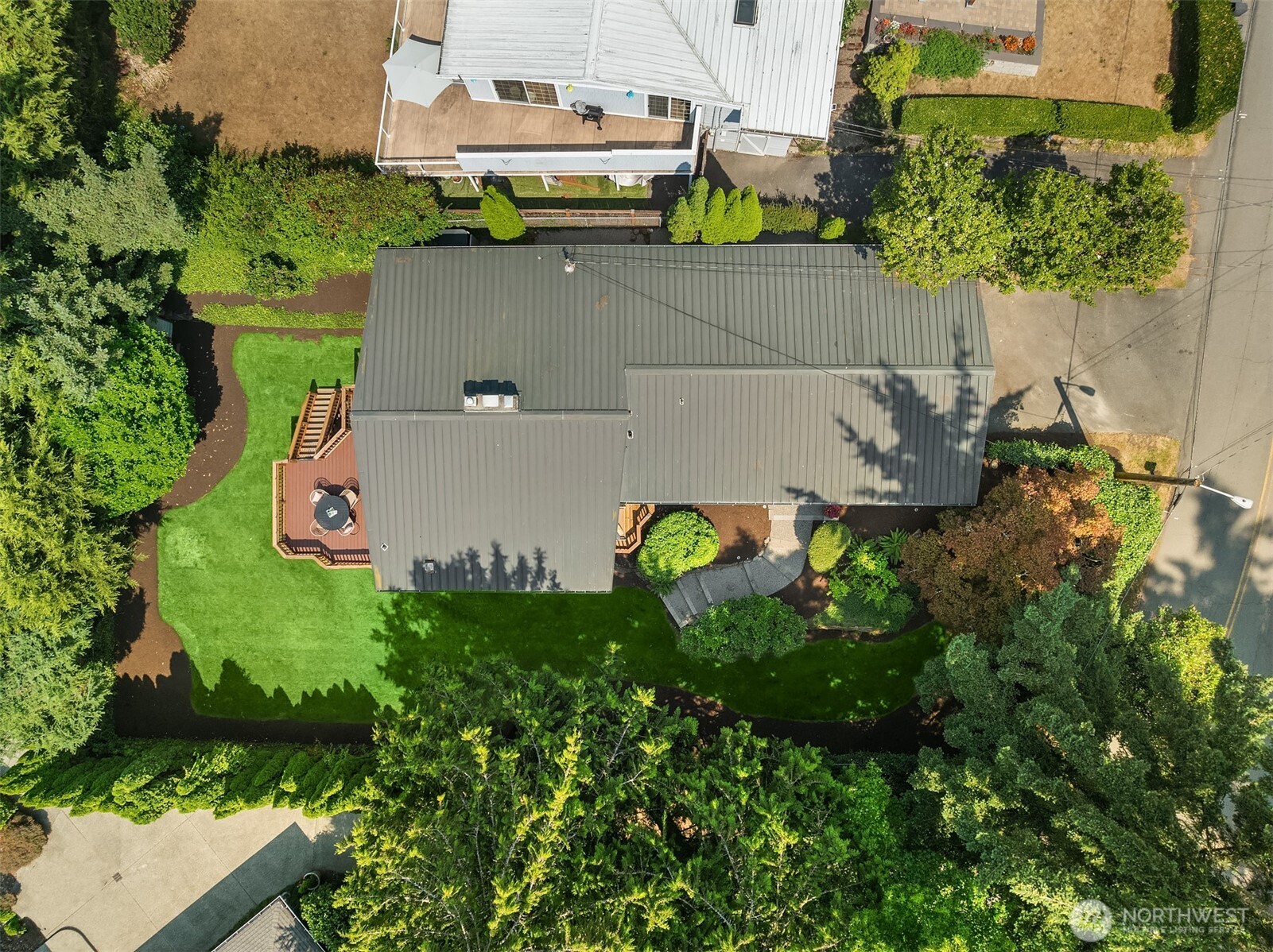 11215 Champagne Point Road Property Photo 38