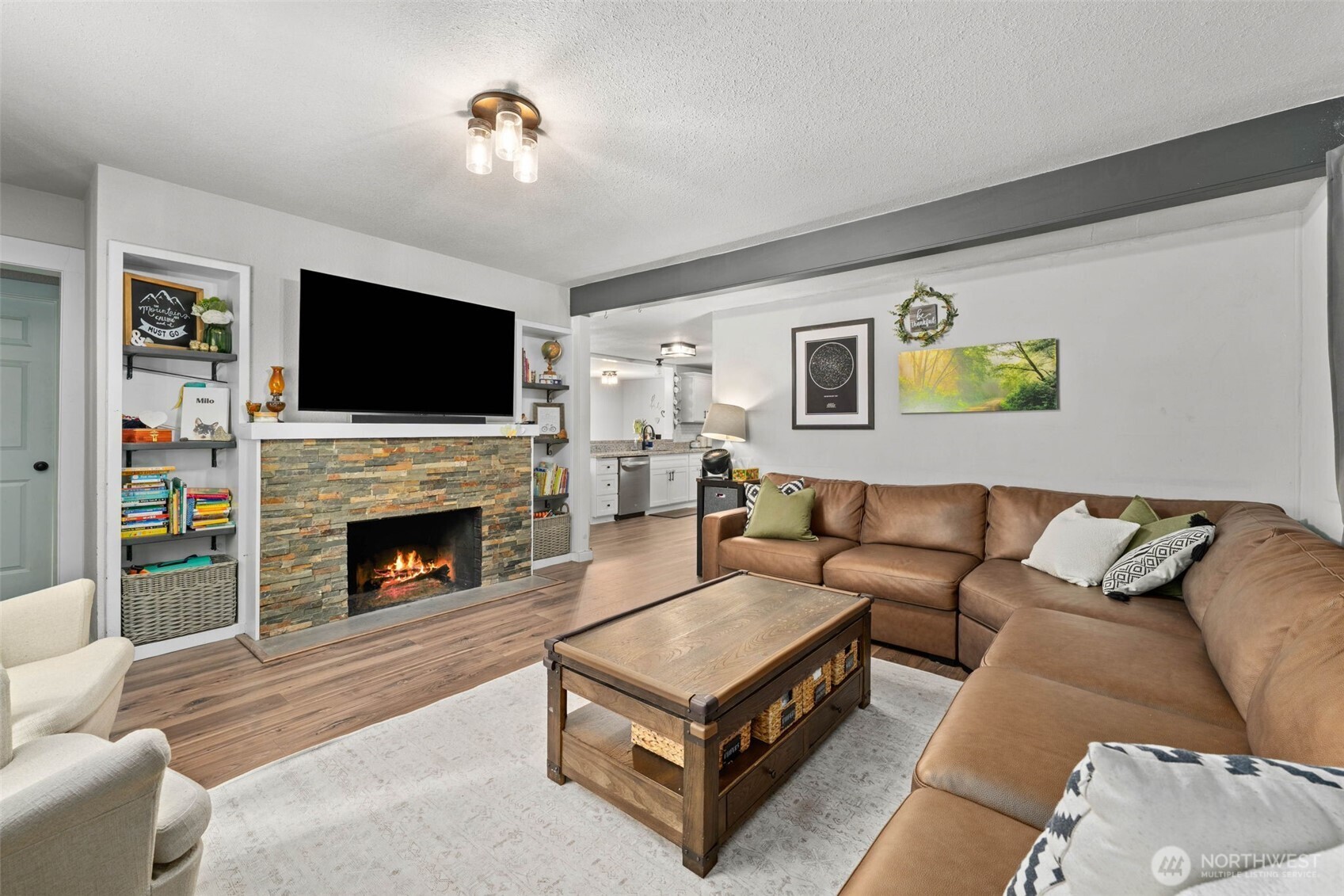 5125 78th Street Property Photo 3