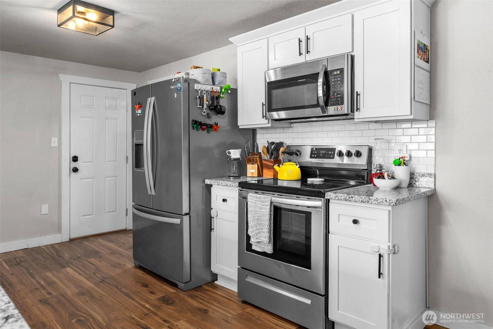 5125 78th Street Property Photo 6