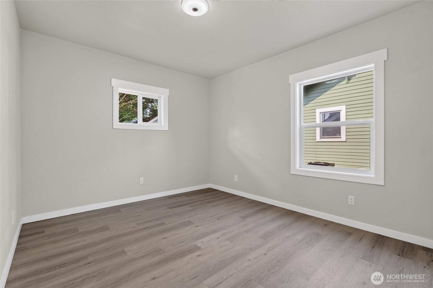 862 S 39th Street Property Photo 14