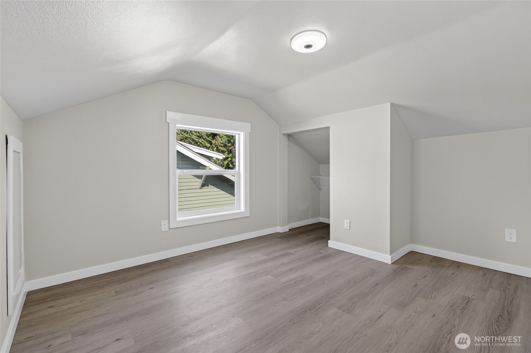 862 S 39th Street Property Photo 22