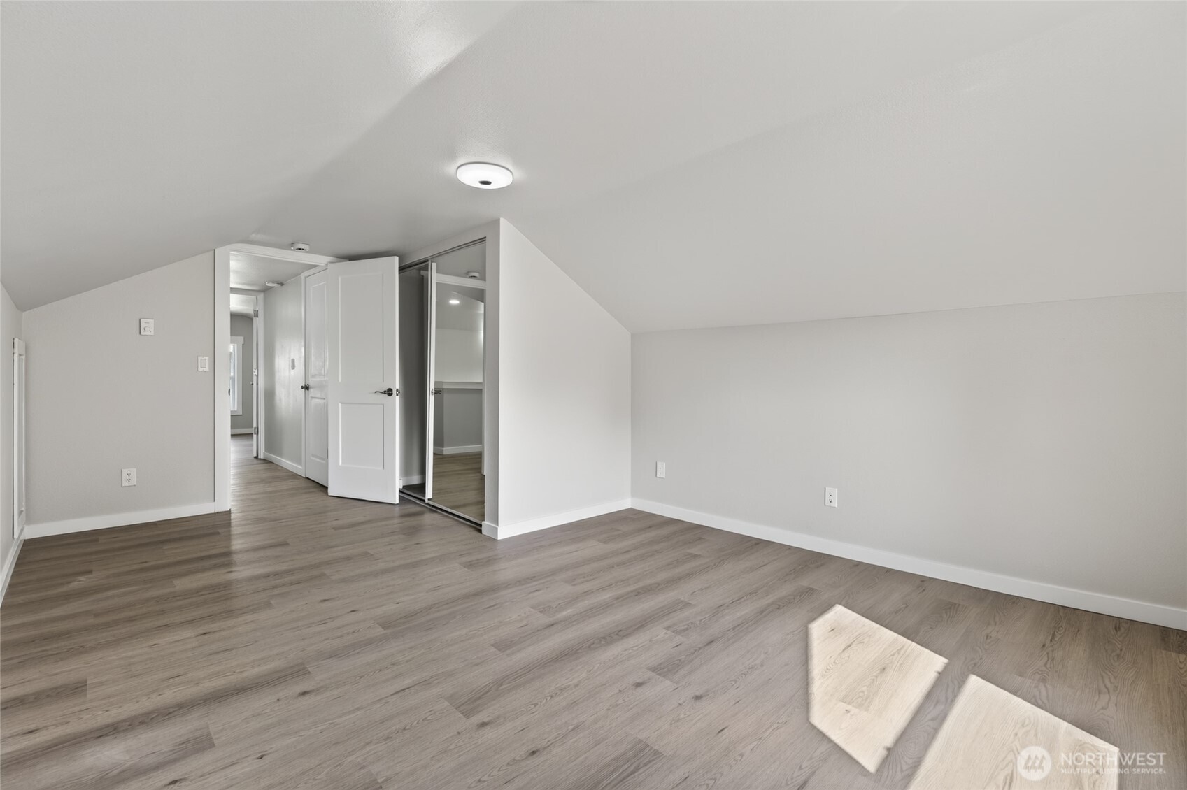 862 S 39th Street Property Photo 26