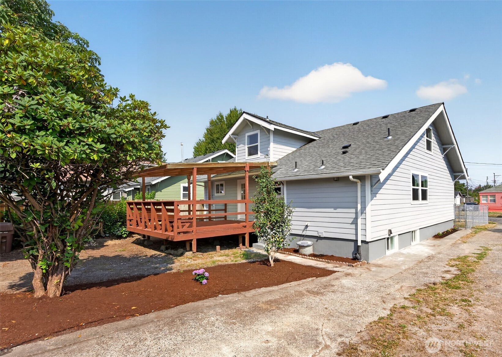 862 S 39th Street Property Photo 38