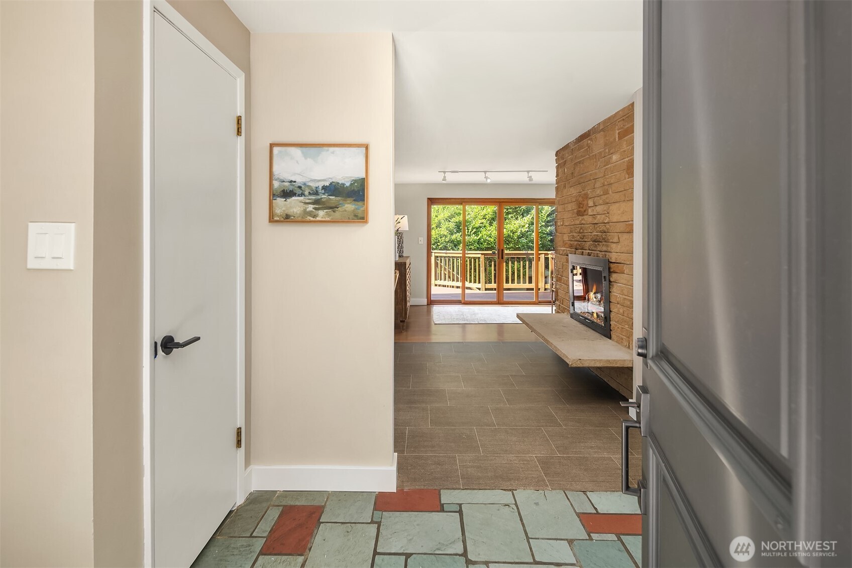 11215 Champagne Point Road Property Photo 13