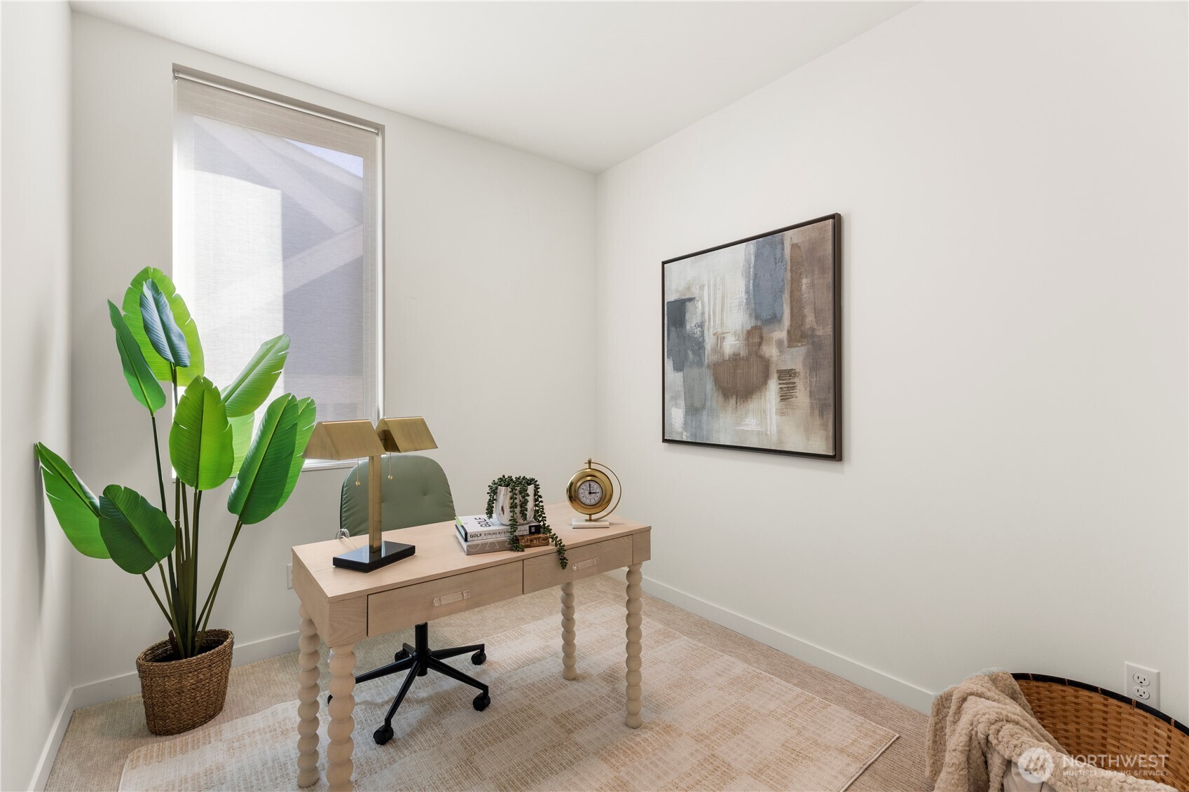 2328 Franklin Avenue C Property Photo 17