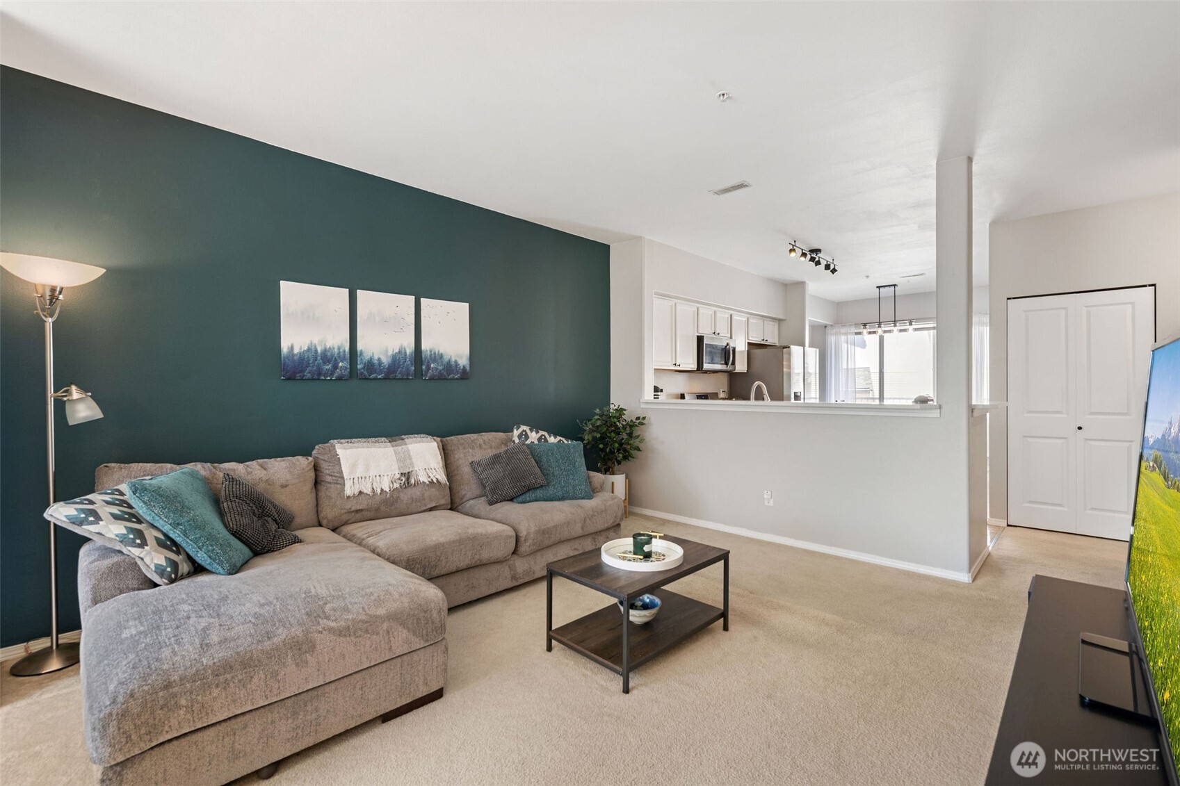 14915 38th Drive X1165 Property Photo 6