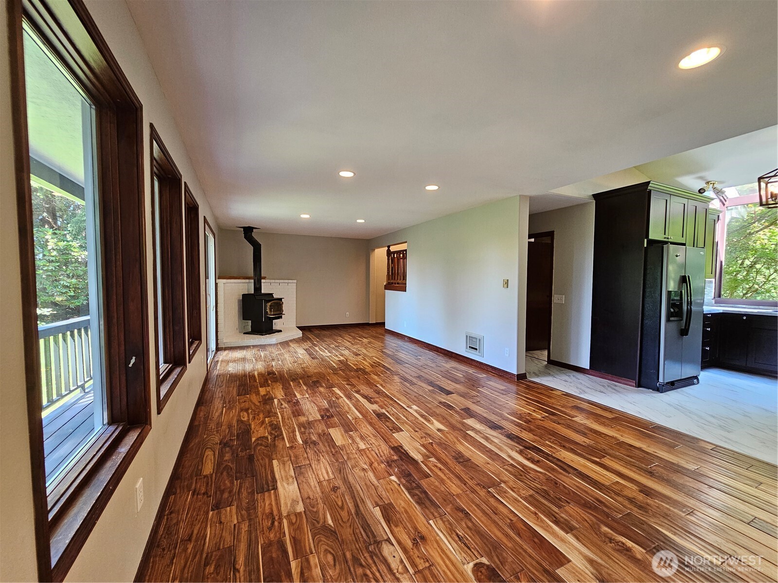 21930 42nd Drive Property Photo 11