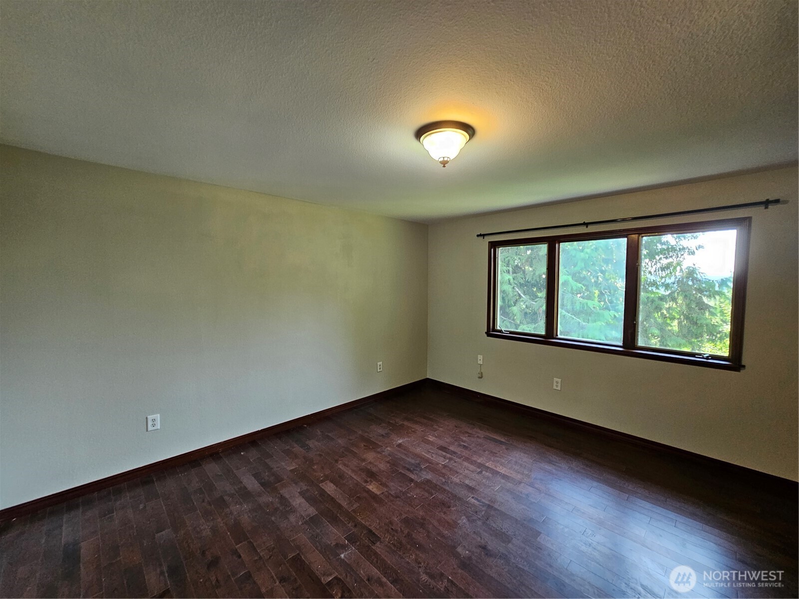 21930 42nd Drive Property Photo 27