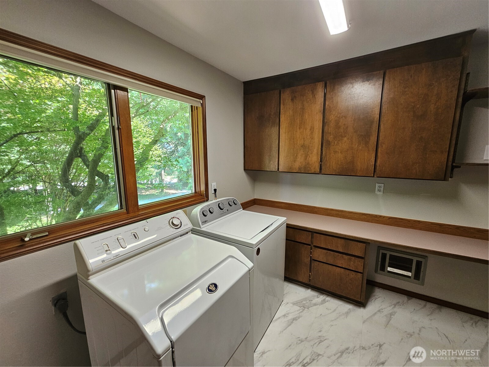 21930 42nd Drive Property Photo 32