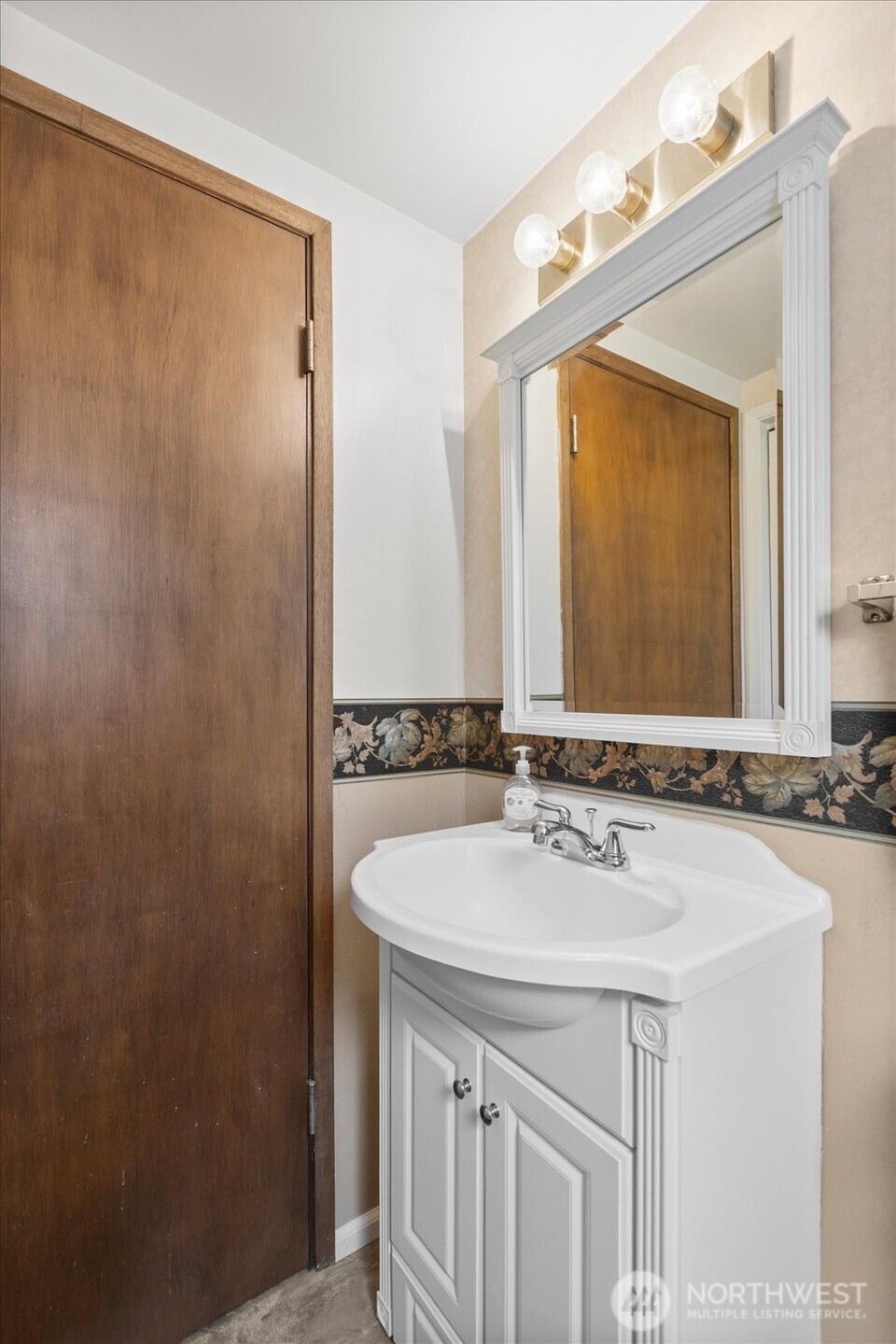 19126 80th Avenue Property Photo 27