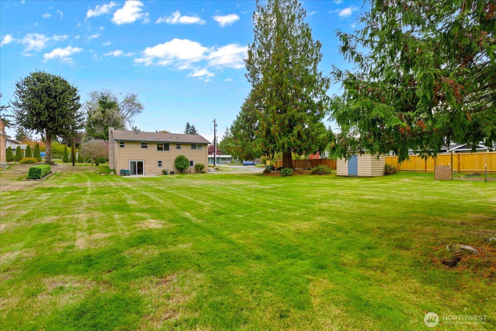 19126 80th Avenue Property Photo 31