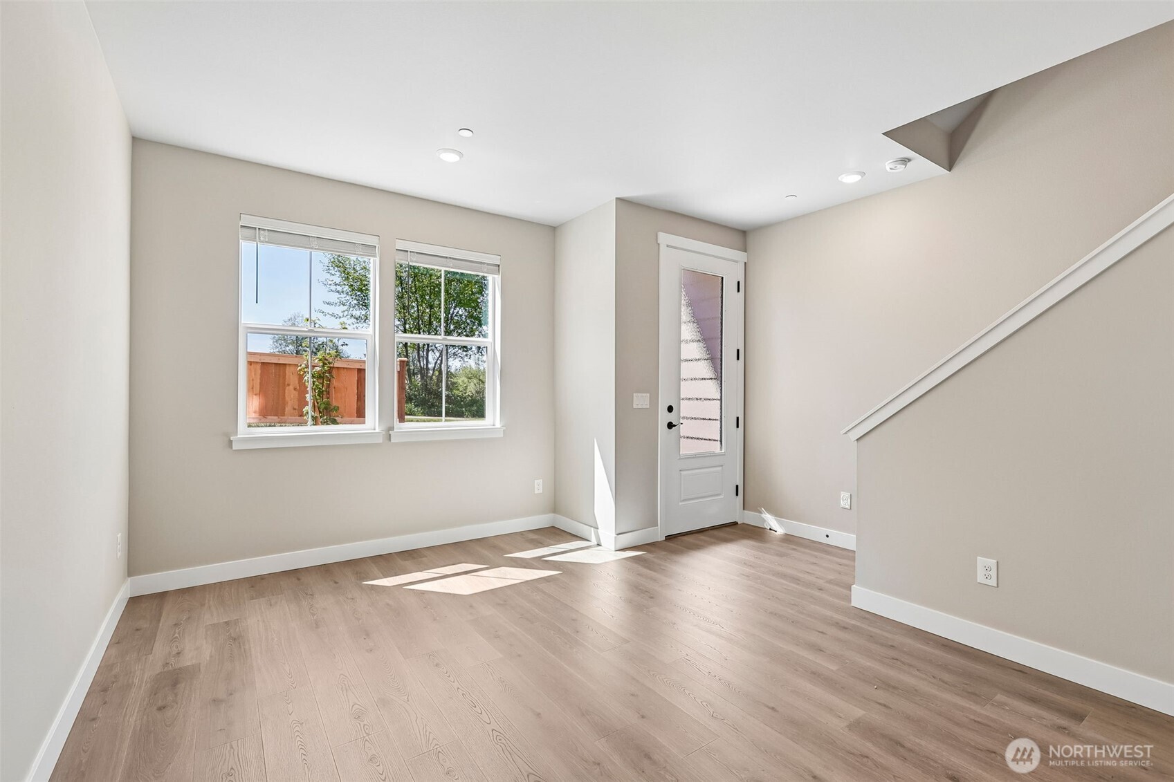 8927 172nd Street Property Photo 13