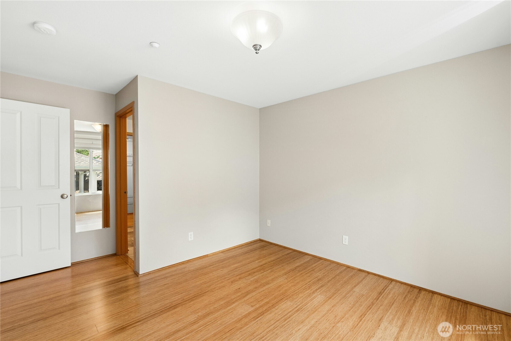 1652 25th Place 203 Property Photo 18