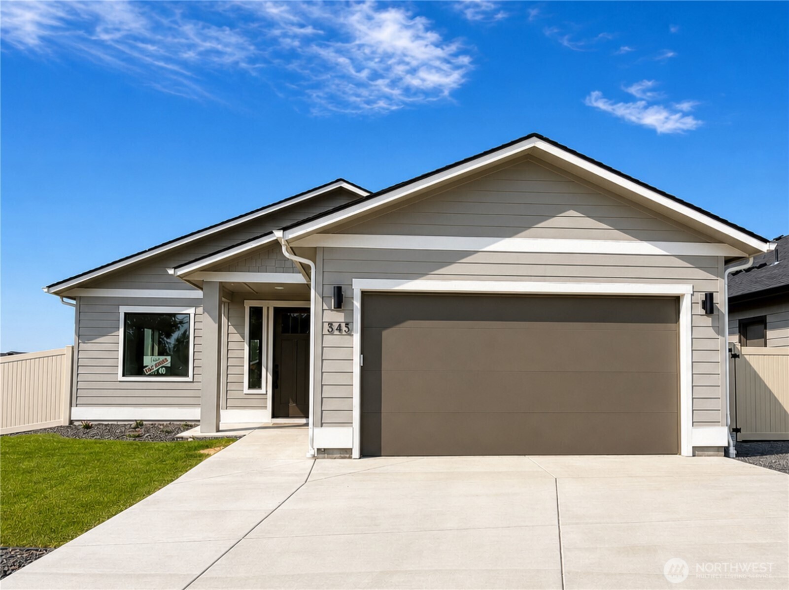 545 S Oasis Loop Property Photo 1