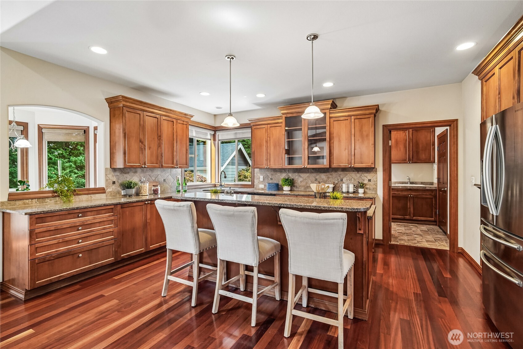 1408 180th Avenue Property Photo 9