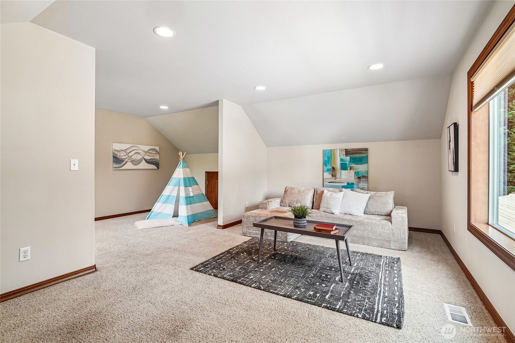 1408 180th Avenue Property Photo 30