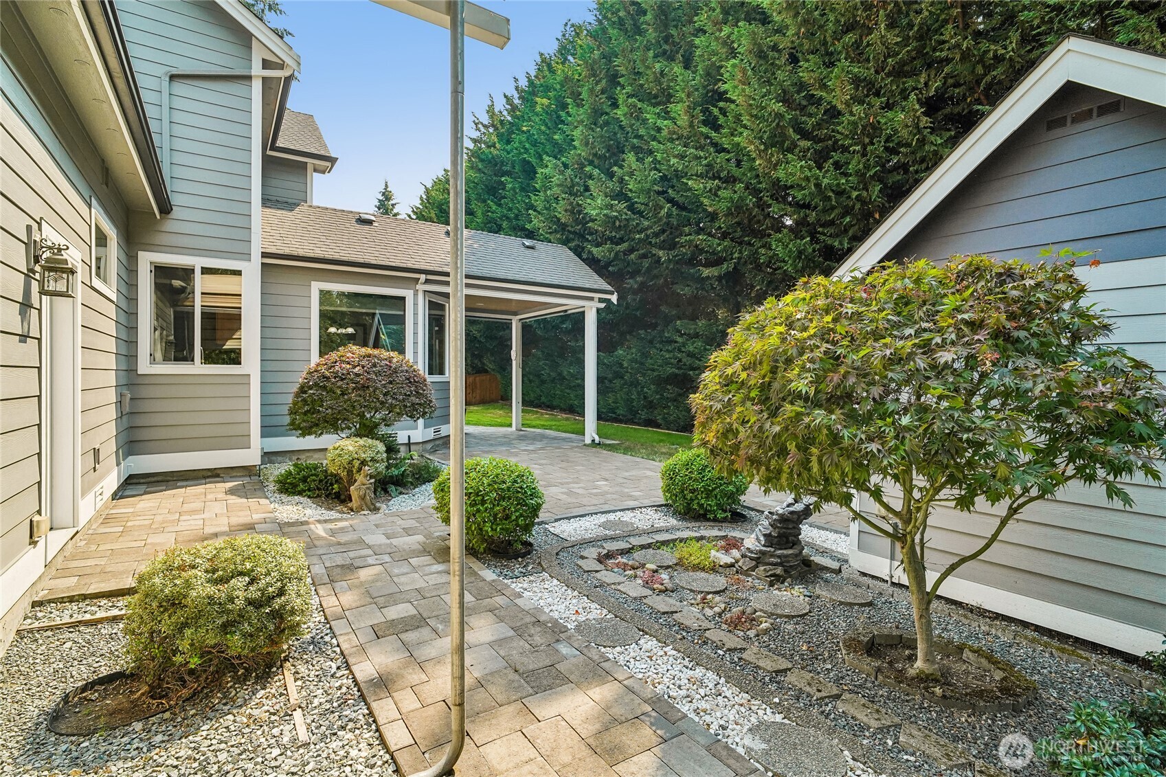 1408 180th Avenue Property Photo 33