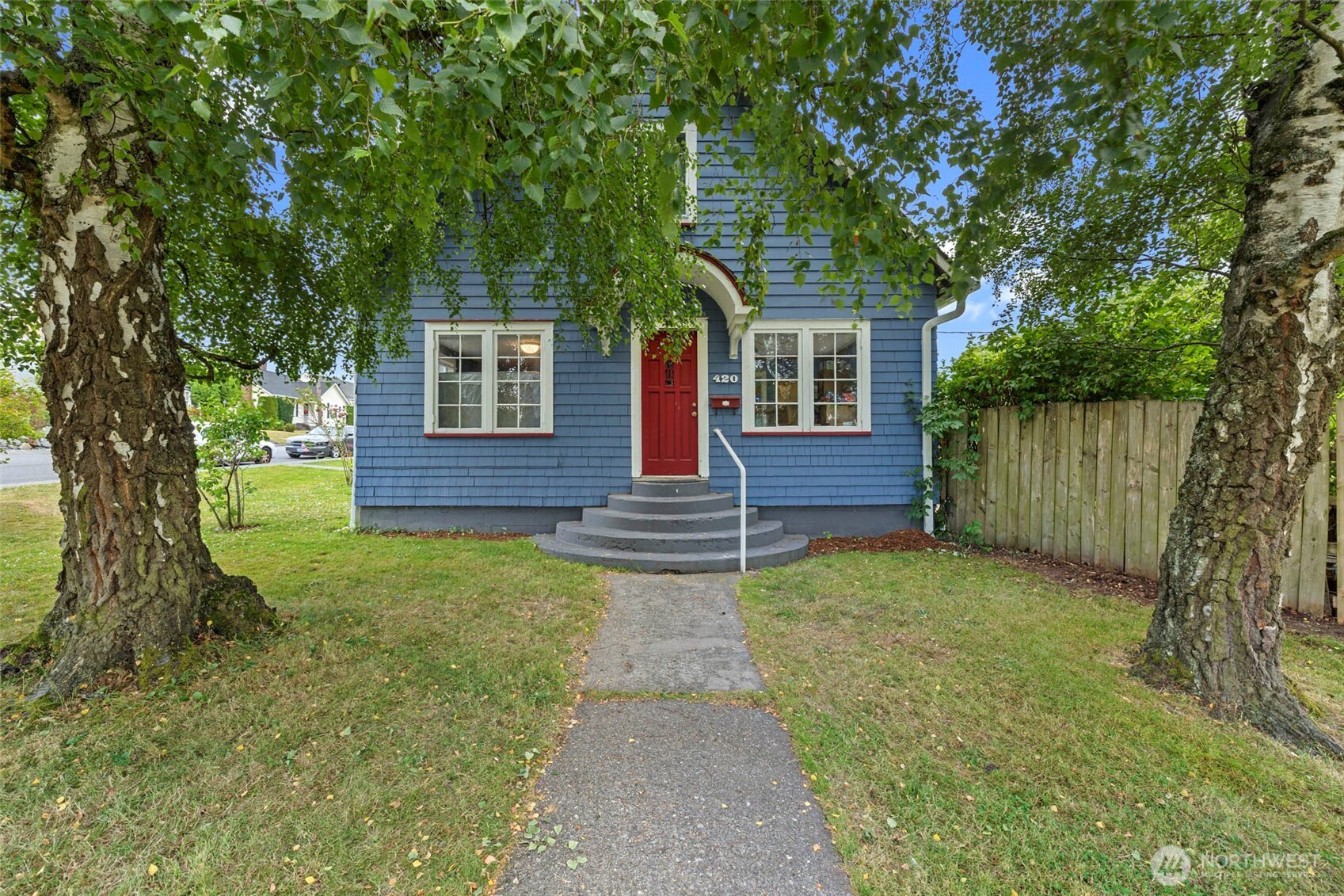 420 Warren Street Property Photo 31