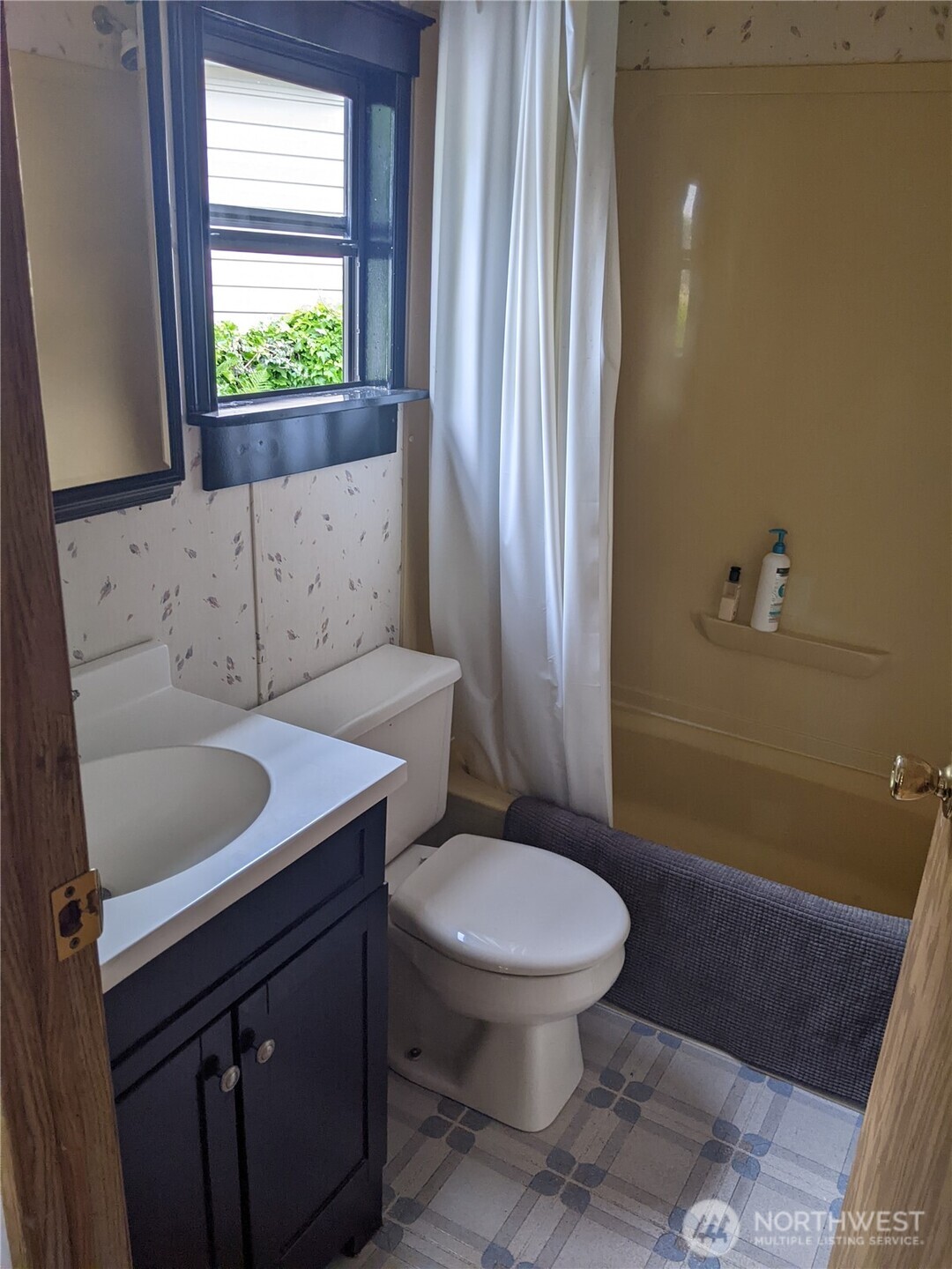 7704 Birch Bay Drive 0403 Property Photo 10