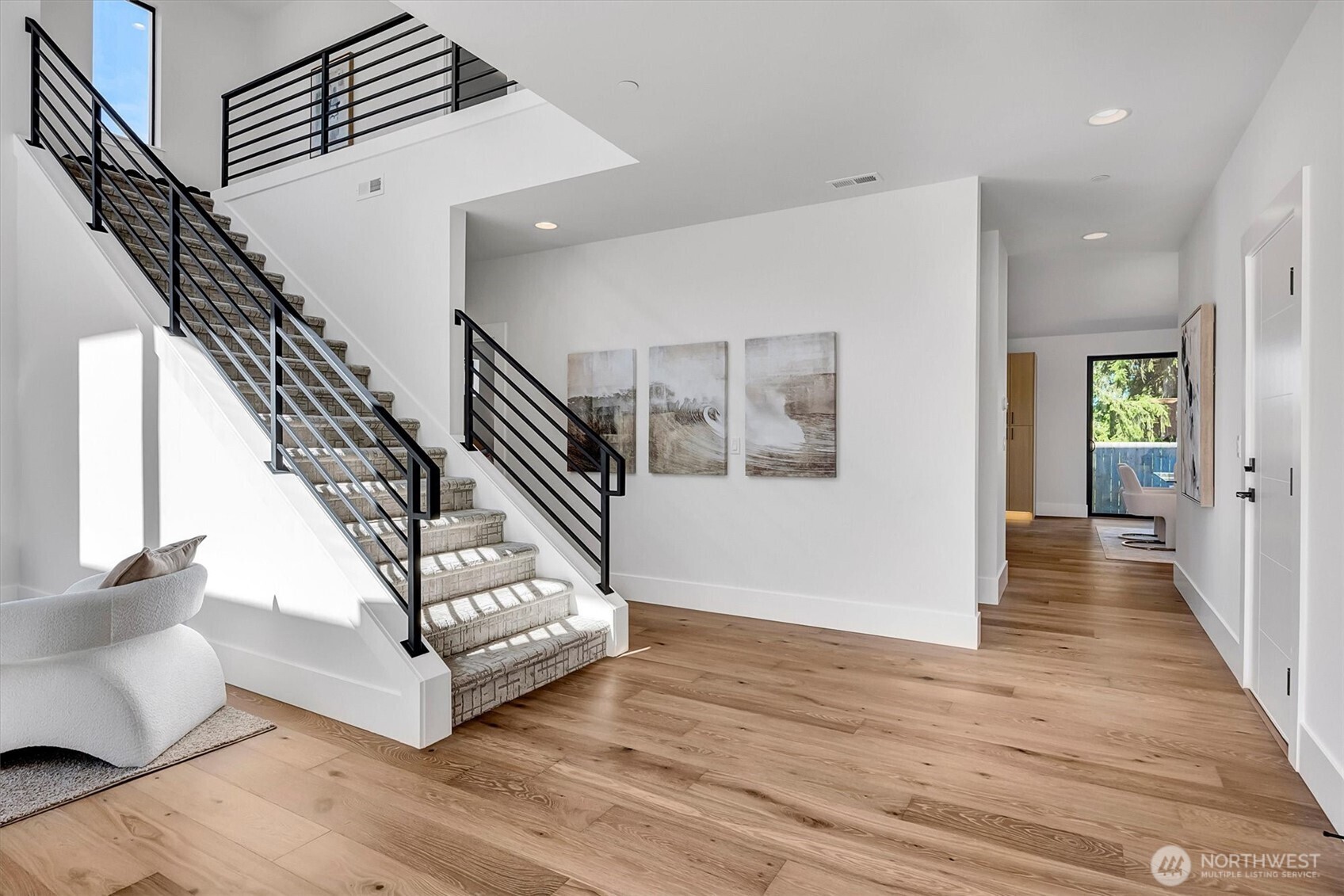 16215 Simonds Road Property Photo 8