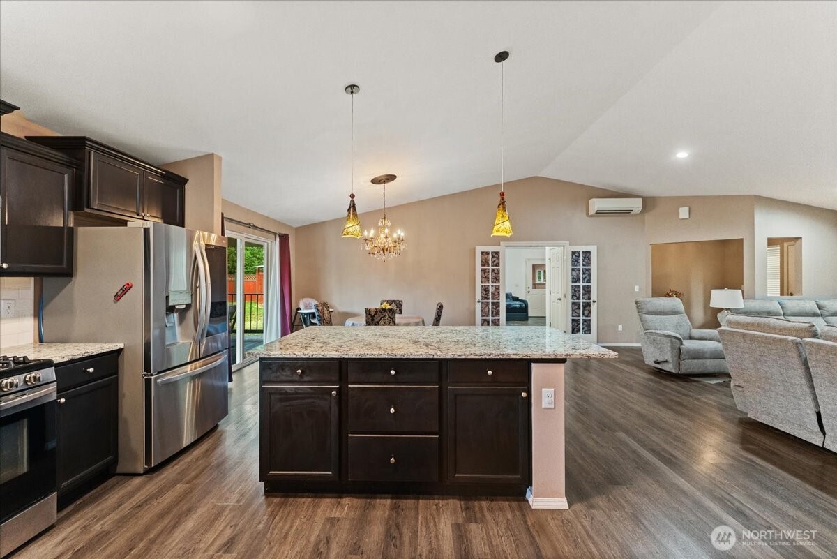 2701 Fishtrap Loop Property Photo 12
