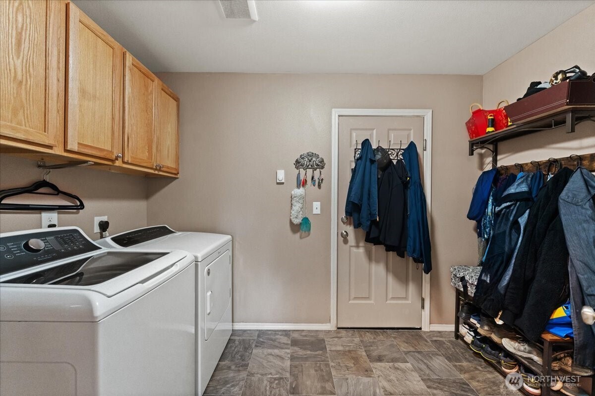 2701 Fishtrap Loop Property Photo 17