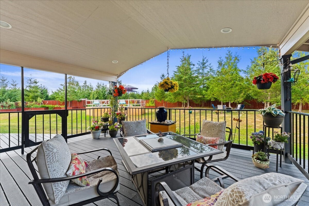 2701 Fishtrap Loop Property Photo 32