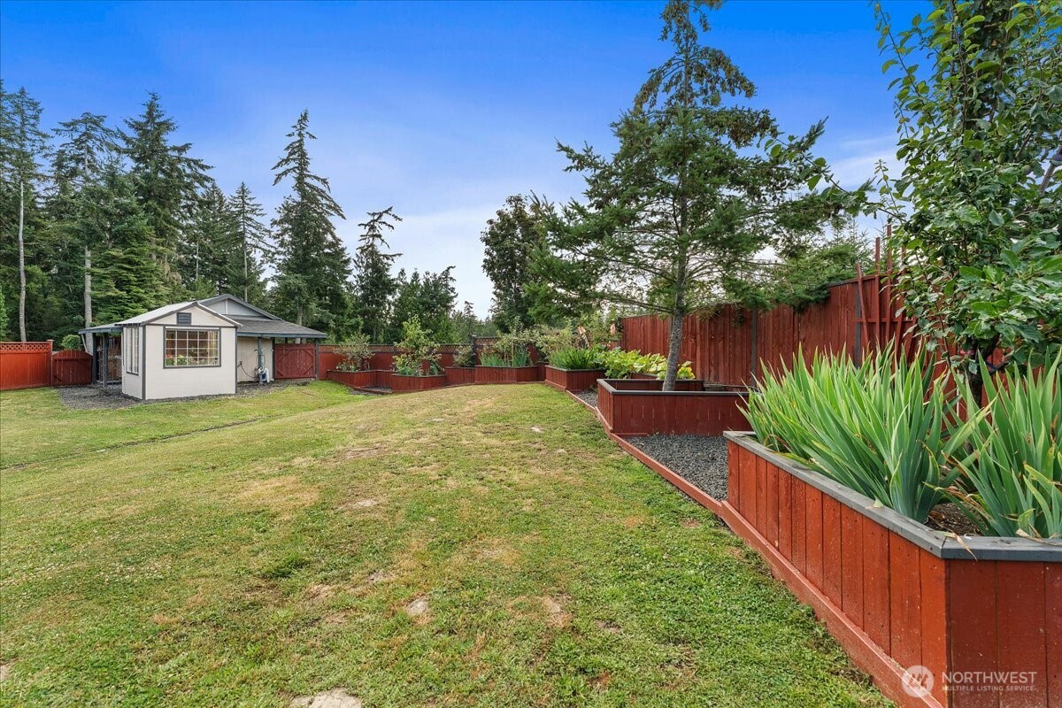 2701 Fishtrap Loop Property Photo 36