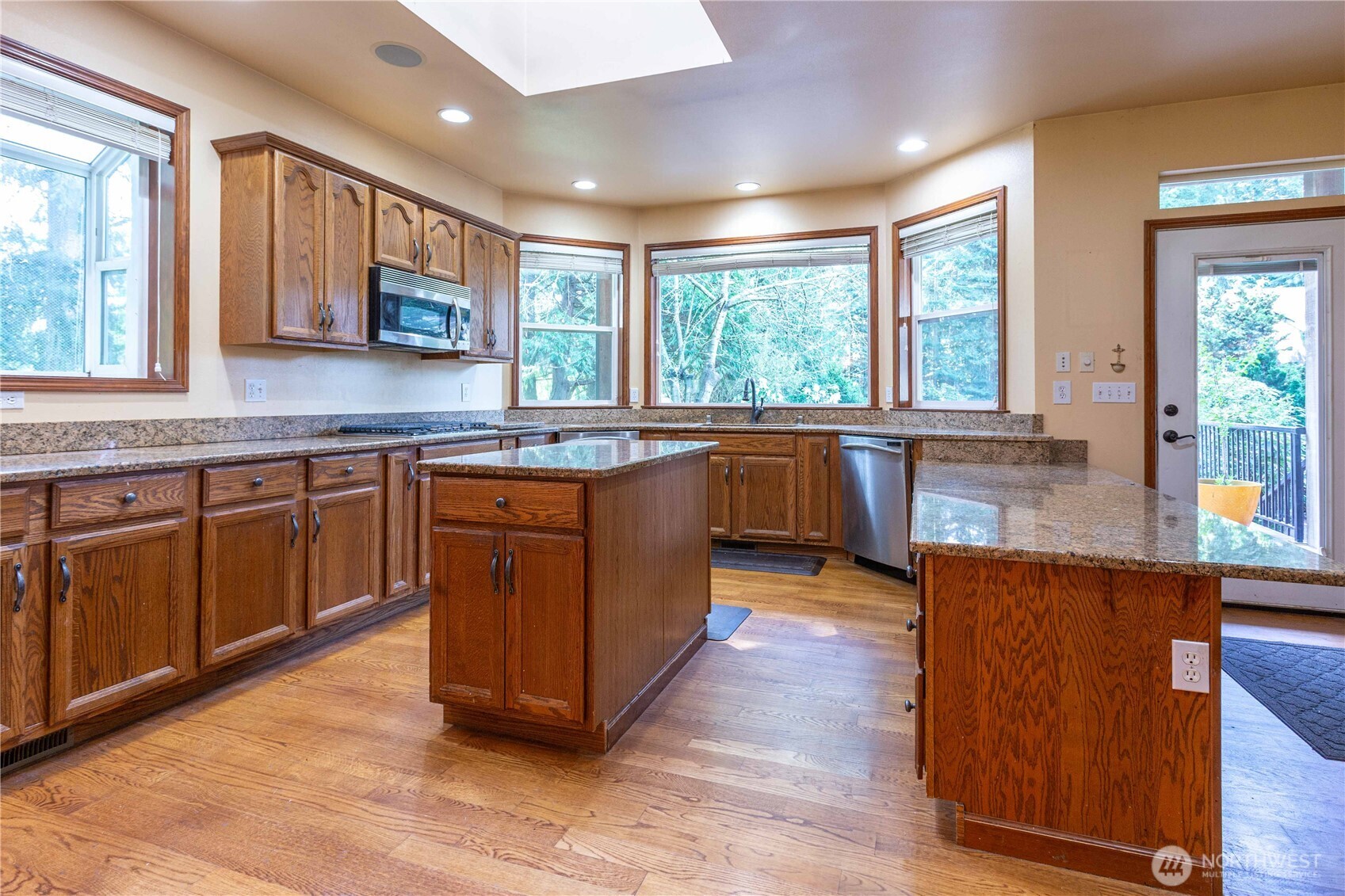 918 Citadel Drive Property Photo 12