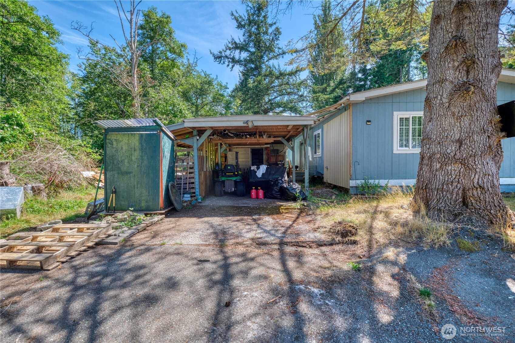 1408 Gulf Road Property Photo 13