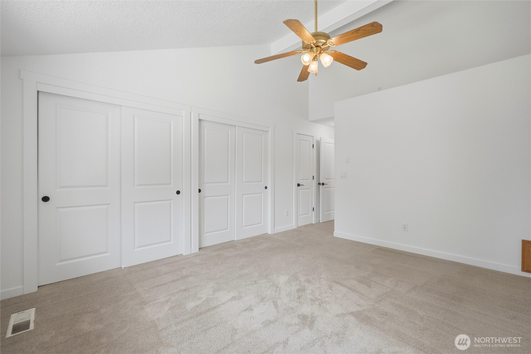 10700 Se 16th Street Property Photo 19