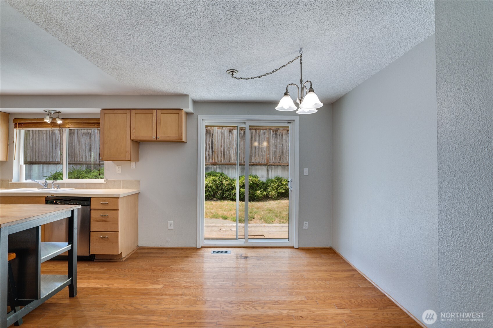 20643 Church Lake Drive Property Photo 6