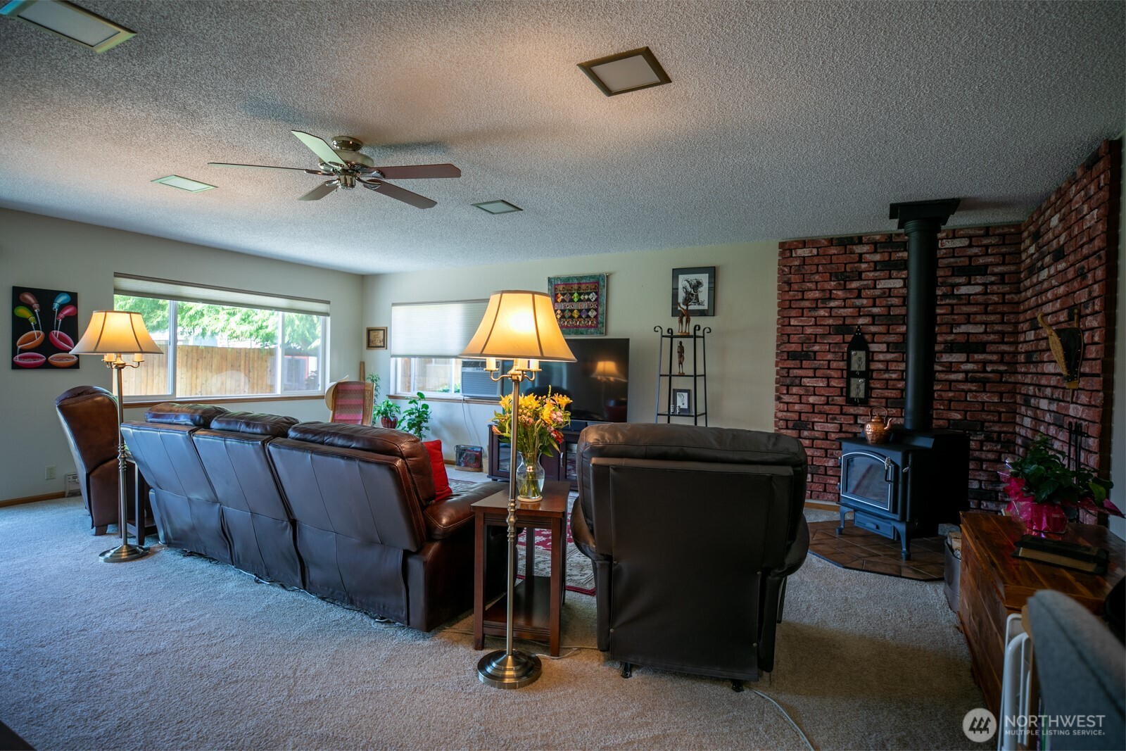 205 Valley Street Property Photo 9