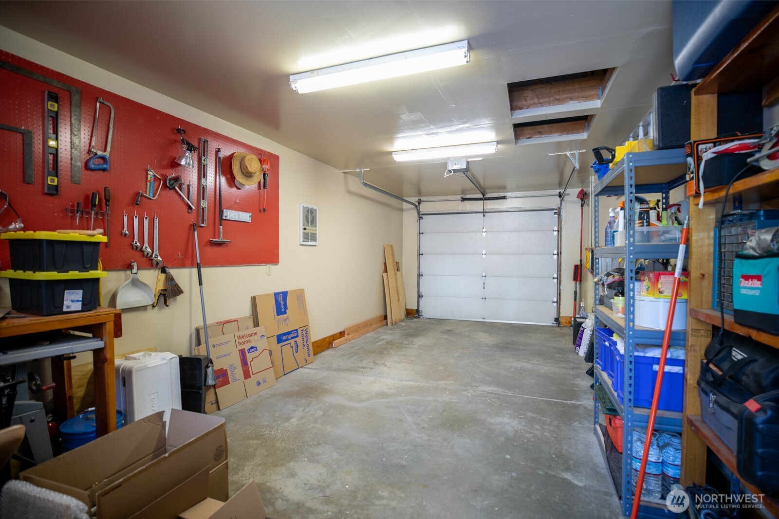 205 Valley Street Property Photo 33