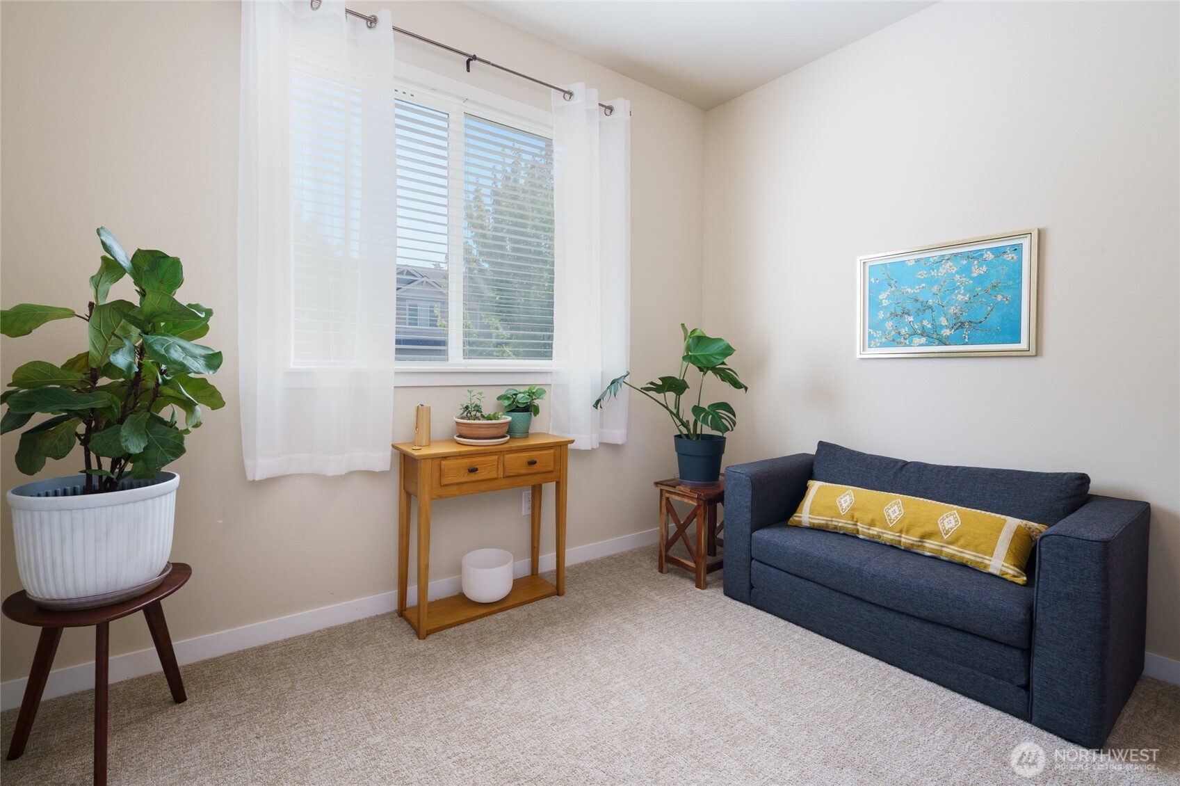1758 Hillcrest Loop Property Photo 12