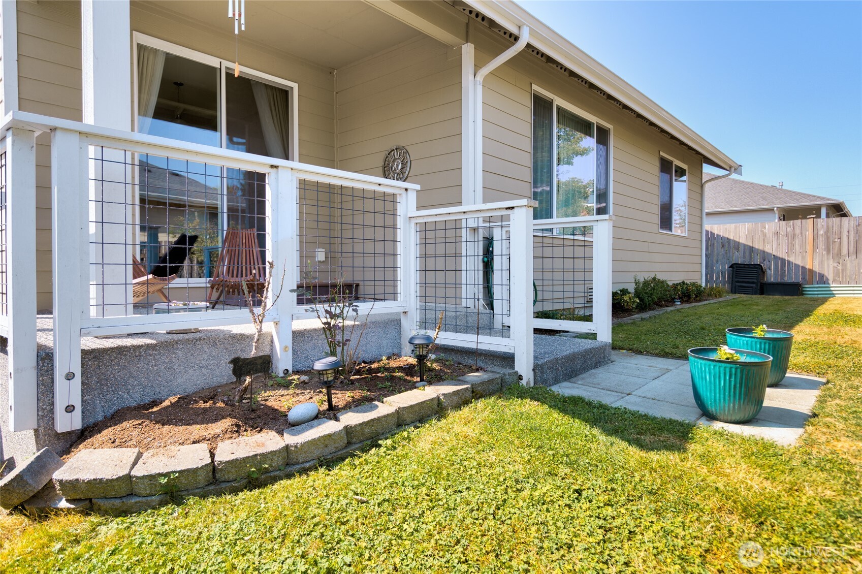 1758 Hillcrest Loop Property Photo 33