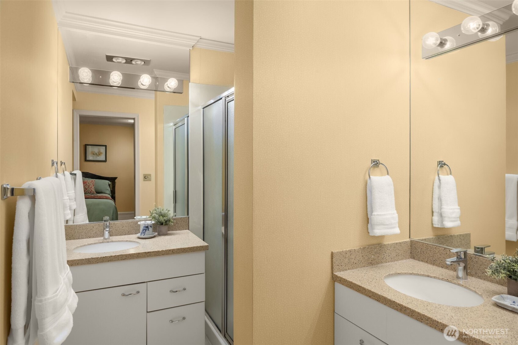 807 Lake Street 301 Property Photo 14