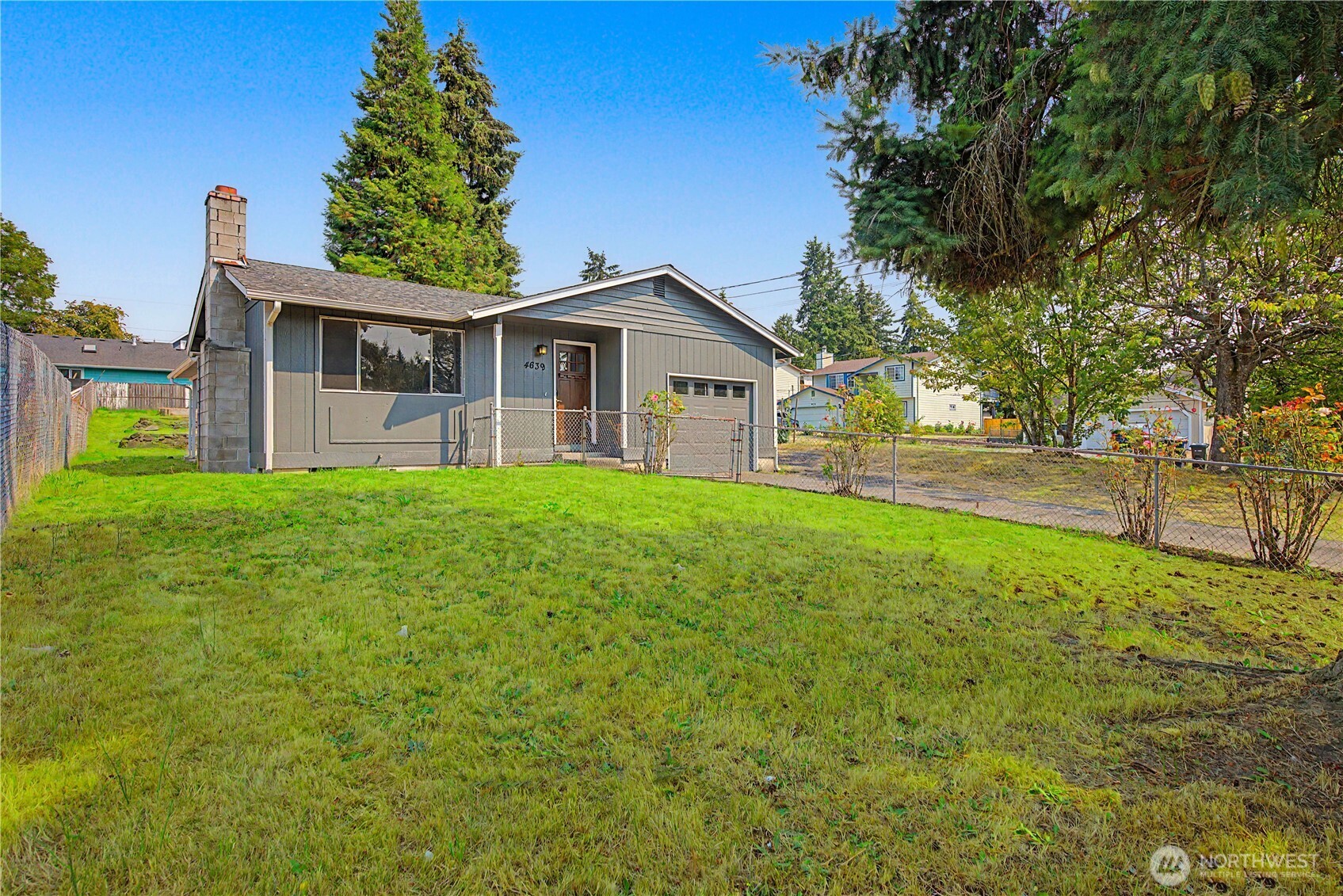 4639 E E Street Property Photo 1