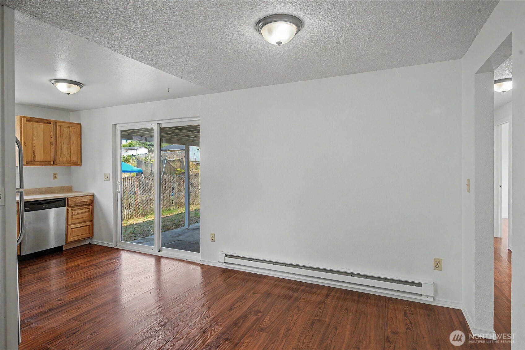 4639 E E Street Property Photo 7