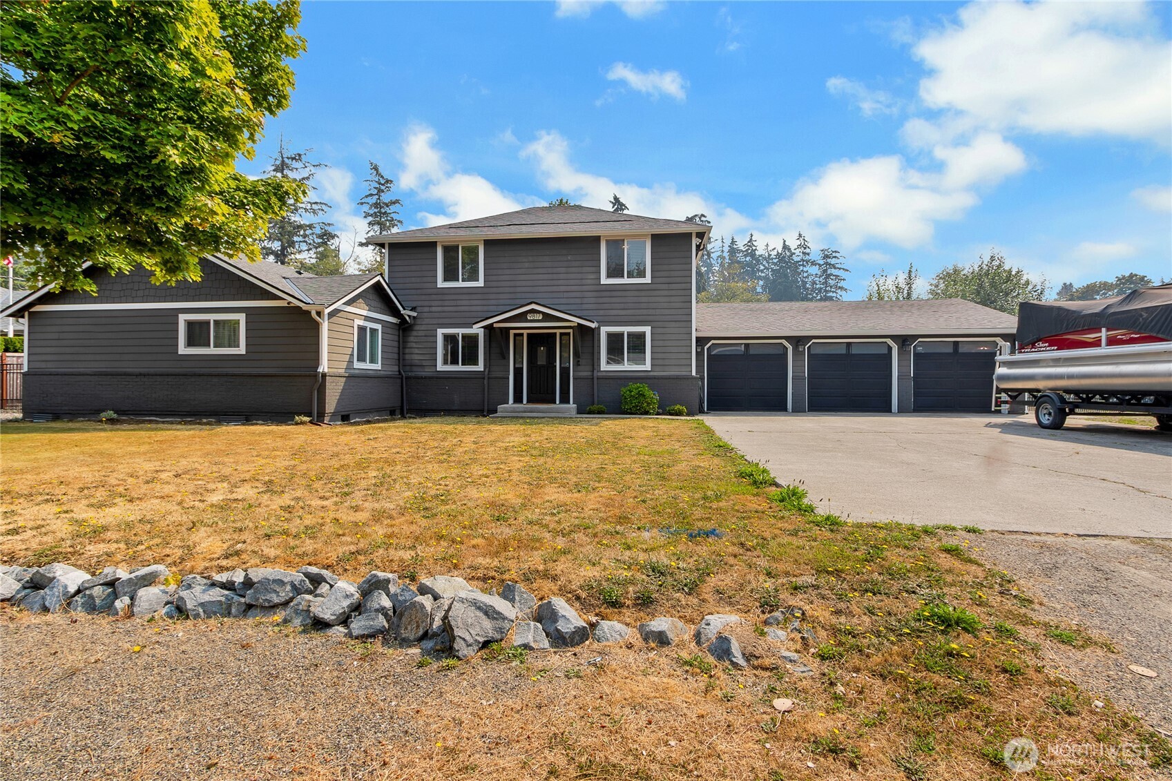 9817 66th Avenue Property Photo 1