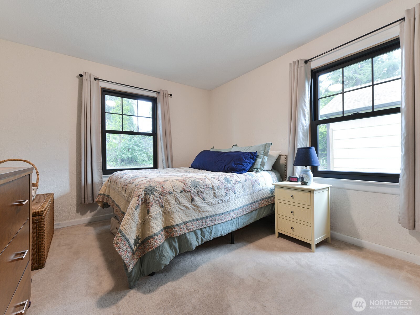 915 To 917 173rd Street Property Photo 23