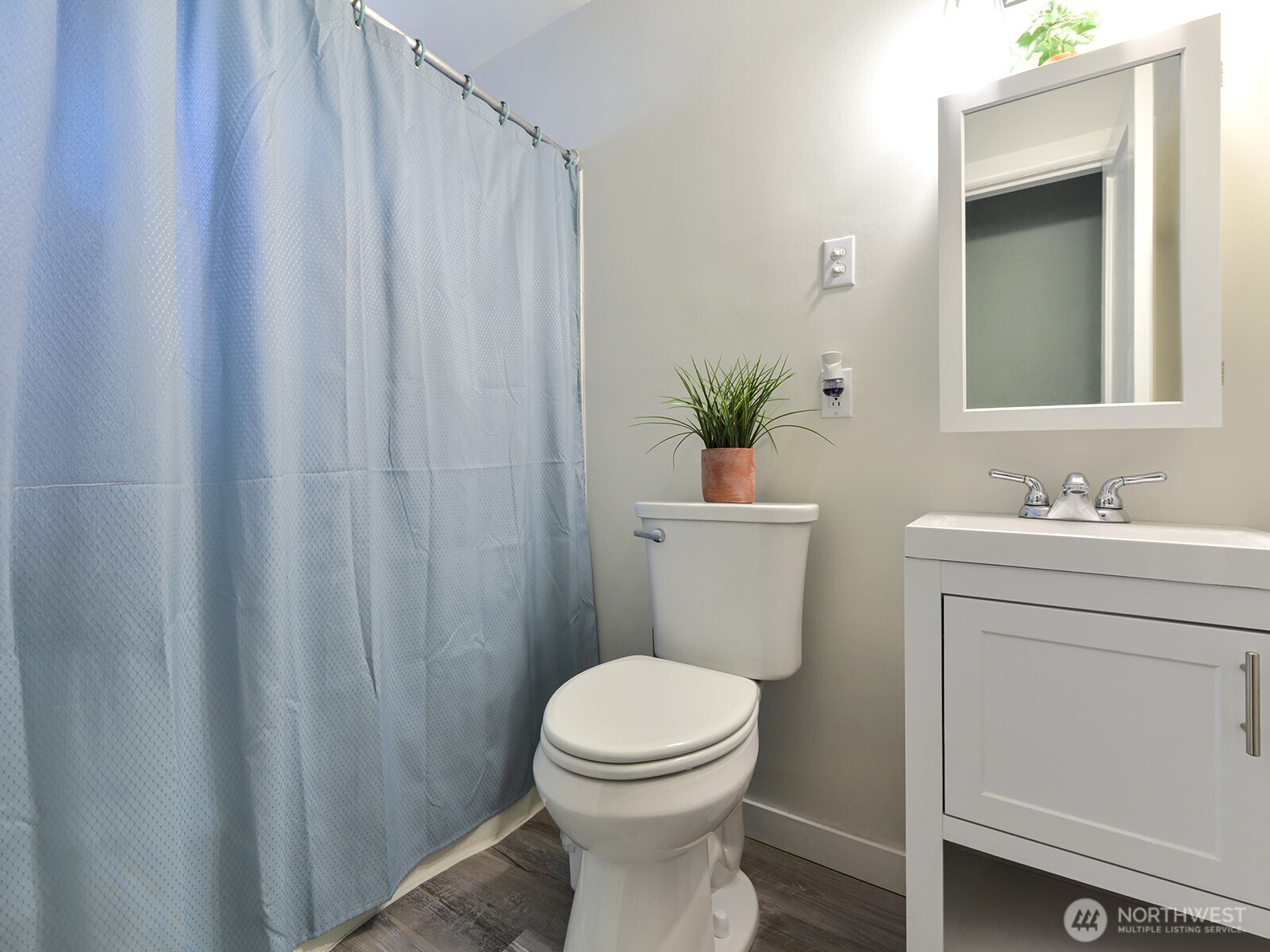 915 To 917 173rd Street Property Photo 25