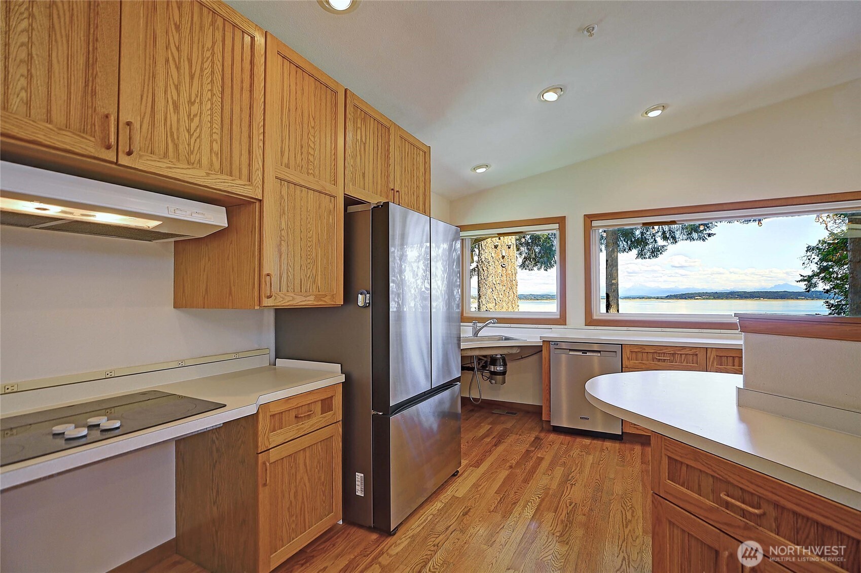 248 Goodrich Road Property Photo 5