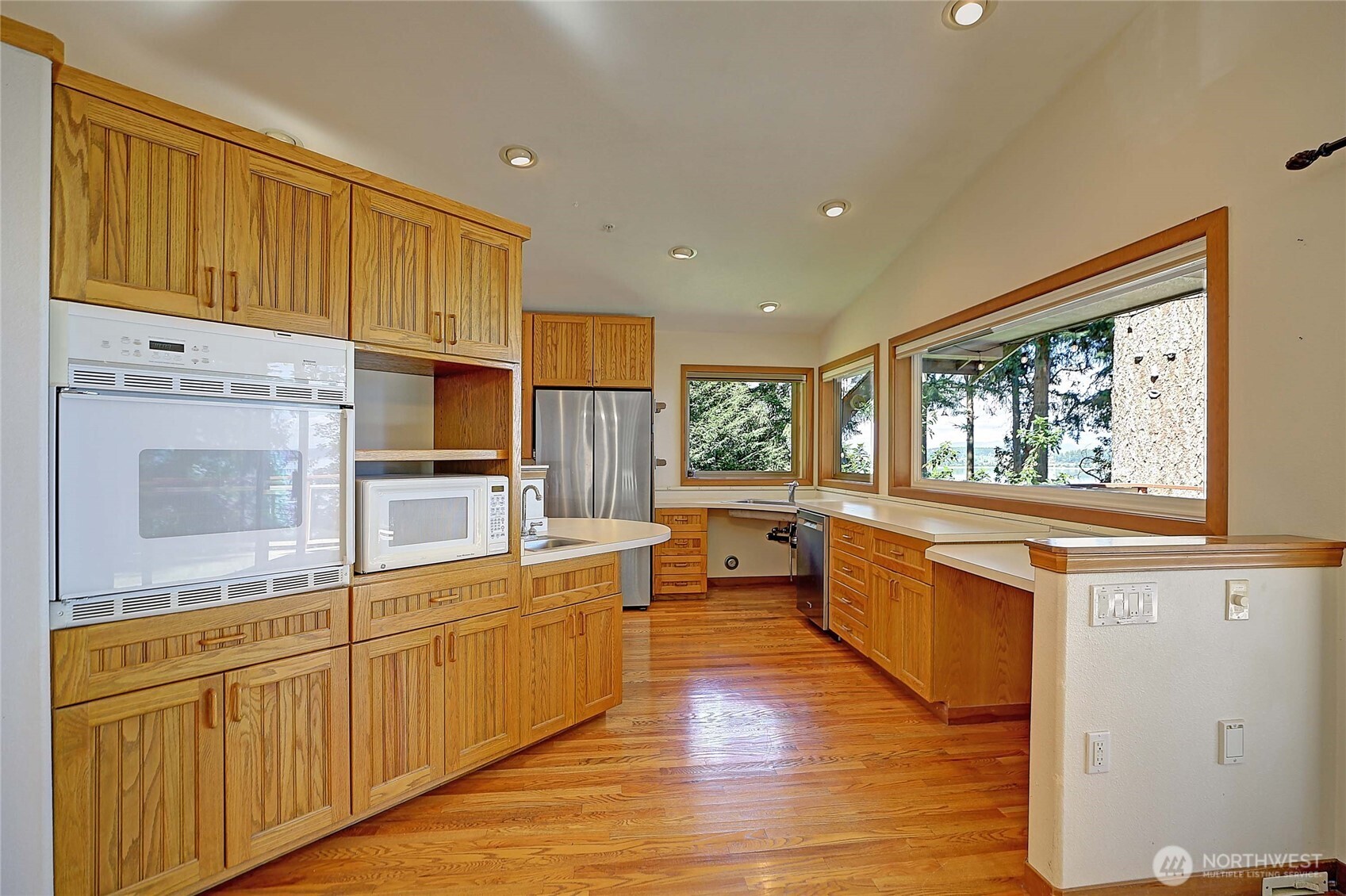 248 Goodrich Road Property Photo 7
