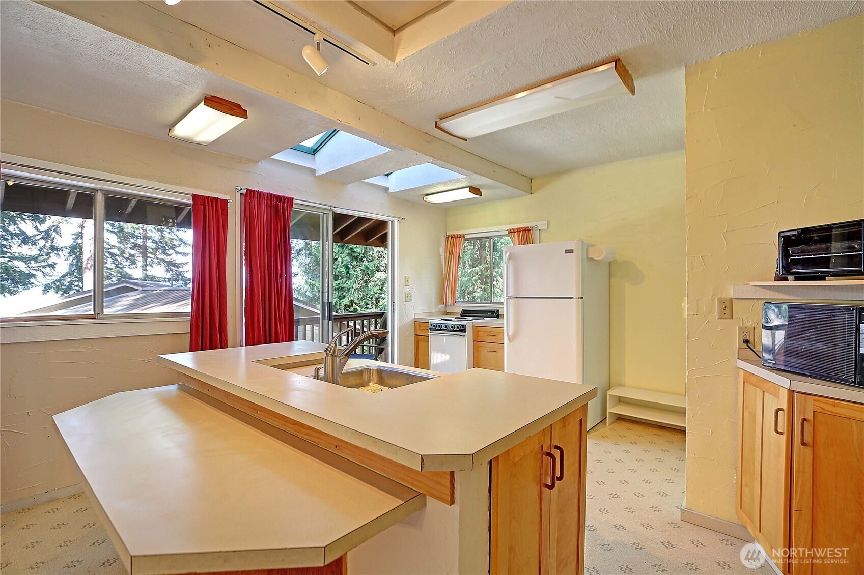 248 Goodrich Road Property Photo 28