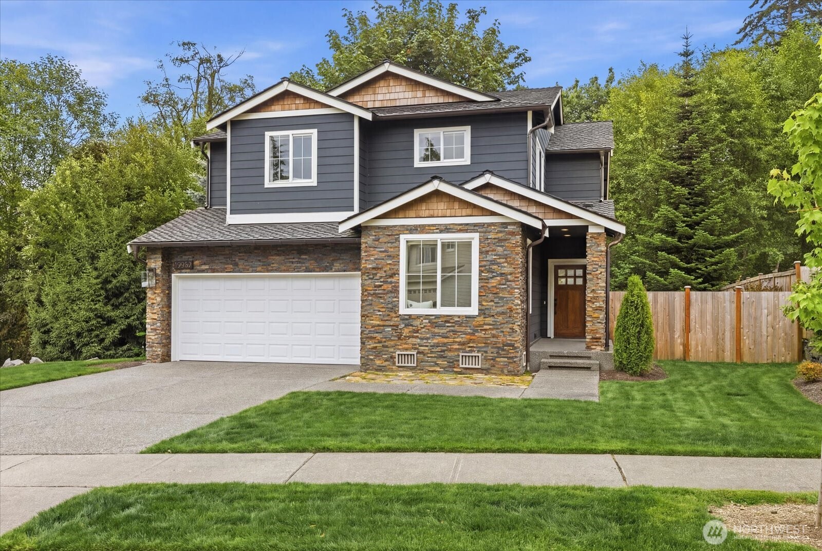 15309 75th Avenue Property Photo 1